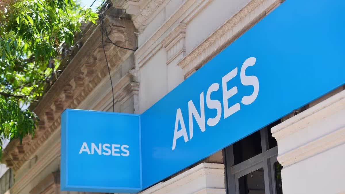 La ANSES actualiza los haberes de jubilados y modifica el calendario de noviembre de 2026