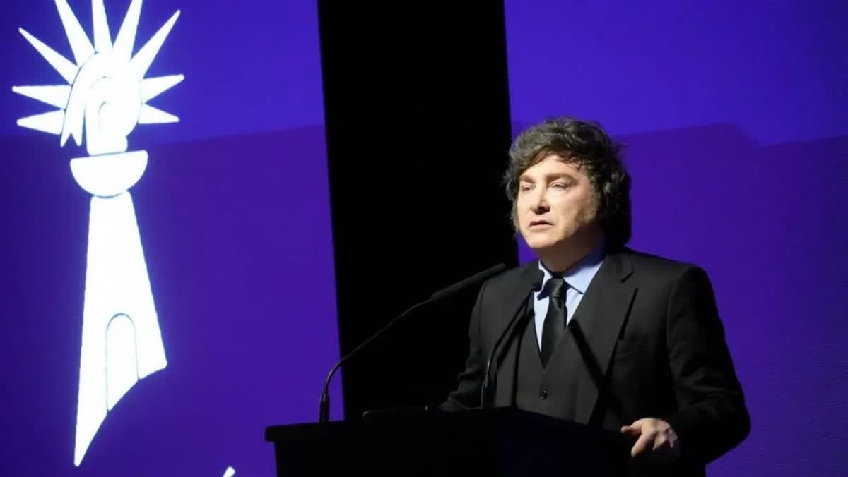 Repudian declaraciones de Milei tras pedir que quemen a periodistas
