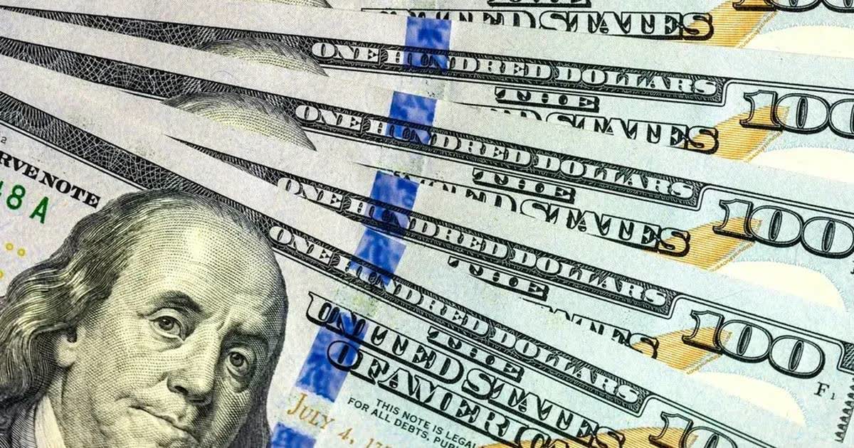 El dólar mayorista finaliza la semana con un leve incremento