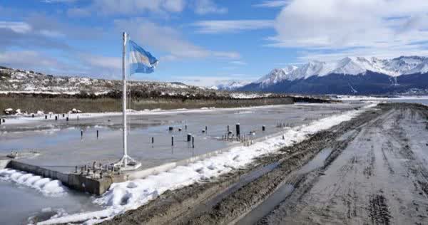 El Gobierno autoriza una licitación para obras en la Base Naval de Ushuaia
