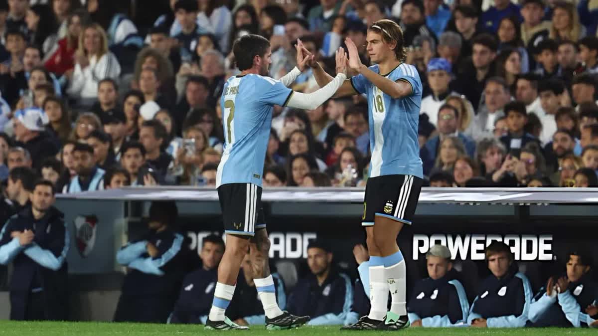 Rodrigo De Paul elogia a Nico Paz con una frase de Maradona