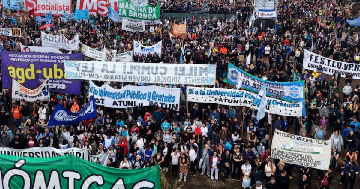 Gremios universitarios convocan a un paro nacional de una semana