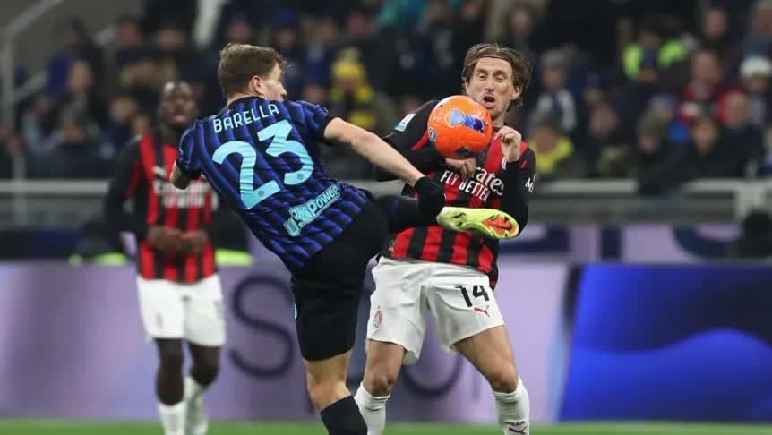 Milan e Inter juegan en San Siro por la décima fecha de la Serie A