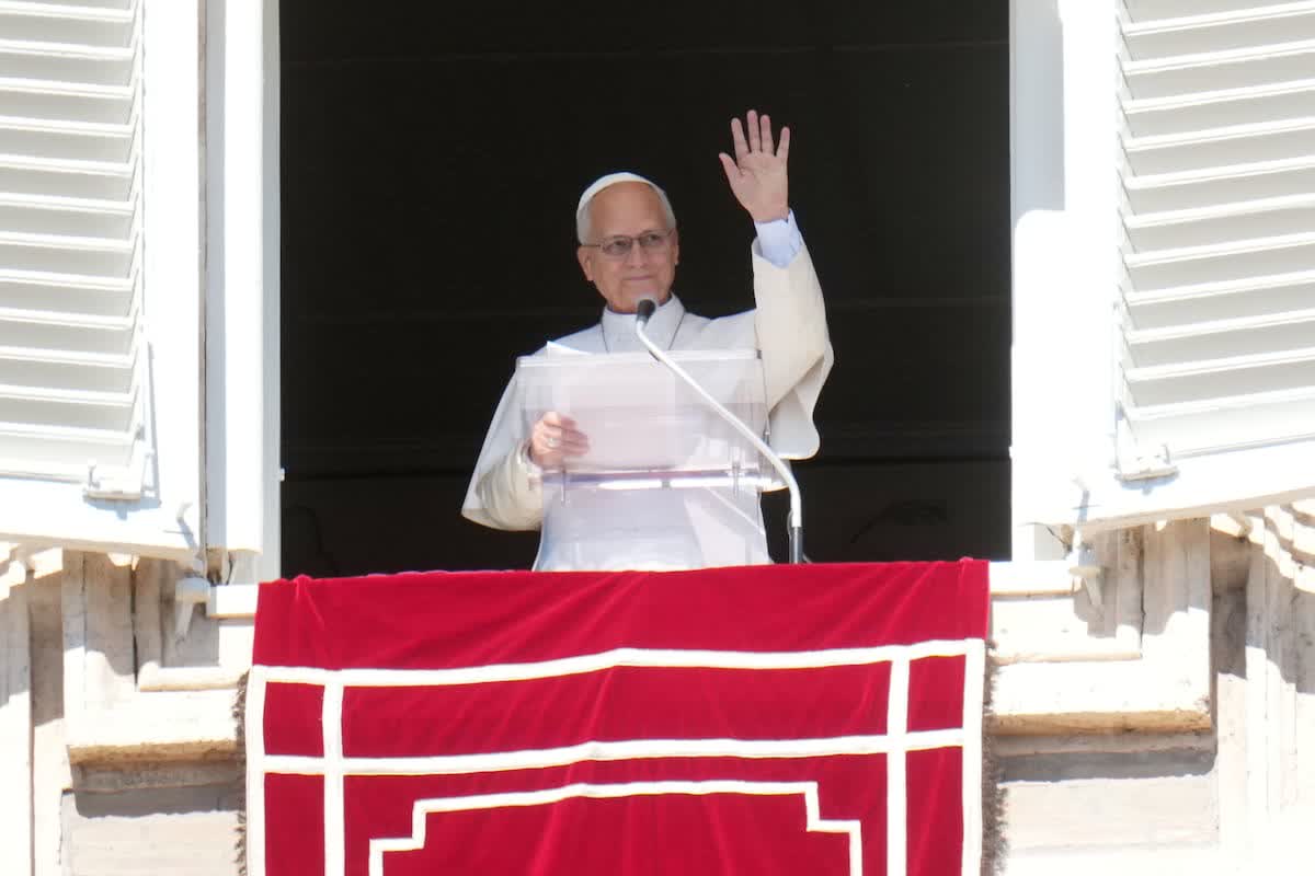 El papa León XIV anuncia una cirugía pulmonar antes de su viaje