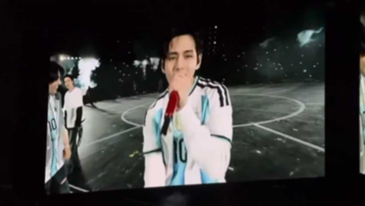 V de BTS canta Muchachos en su segundo show en Argentina