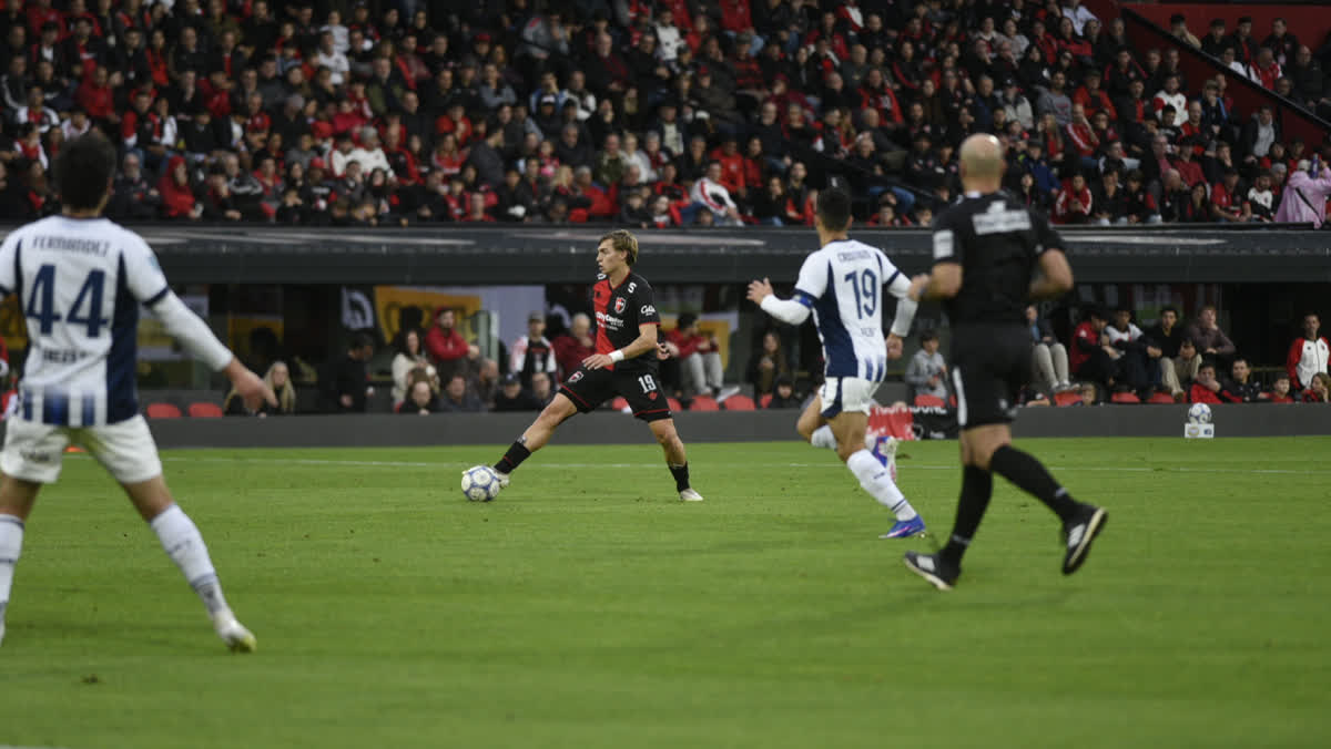 Newell's vence 2 a 1 a Central Córdoba en Rosario por el Torneo Clausura