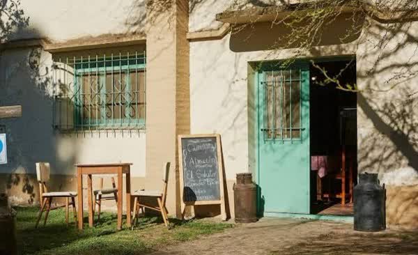 El paraje rural El Solcito atrae visitantes con su almacén histórico