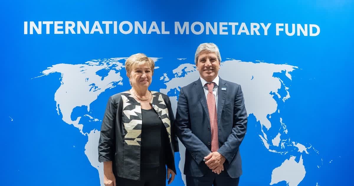 El FMI aprueba la tercera revisión del acuerdo y prevé un desembolso