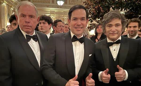 Javier Milei conversa con Marco Rubio sobre el vínculo bilateral