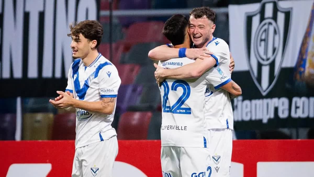 San Lorenzo visita a Vélez en un duelo clave por los playoffs
