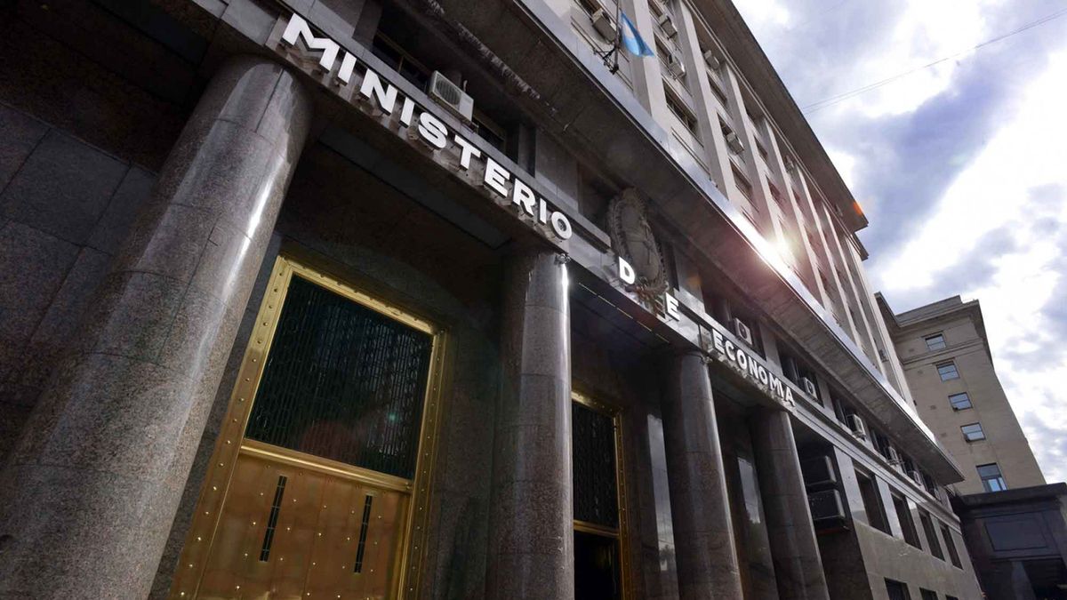 El Ministerio de Economía renueva la totalidad de los vencimientos de deuda