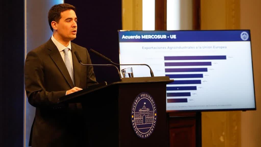 El Gobierno evalúa cambios en la visita del Papa por su salud