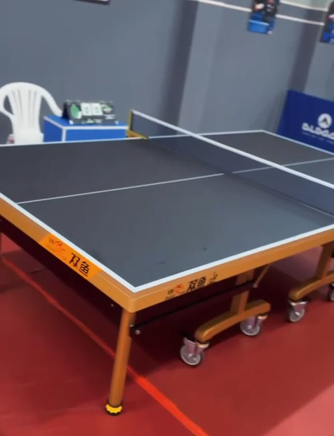 La Cuna del Quíntuple incorpora mesas profesionales de tenis de mesa