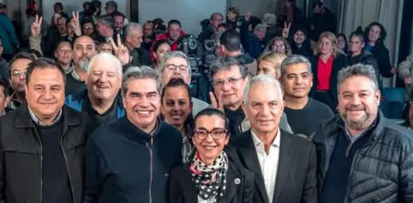 Sergio Aranaga participa de un encuentro del PJ bonaerense en Necochea