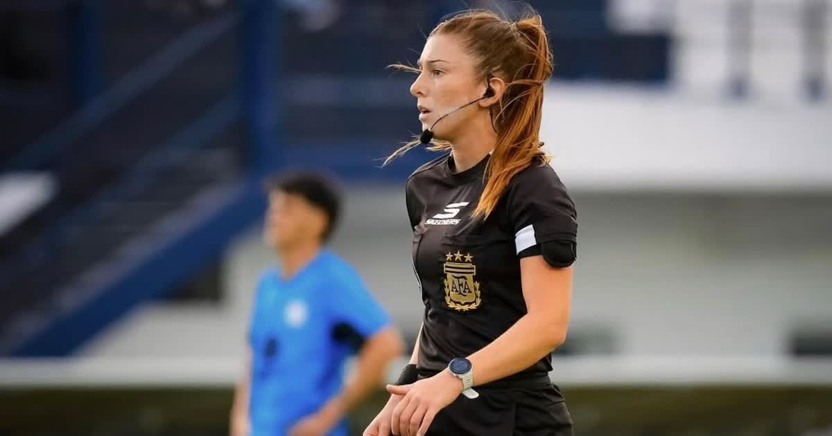 Ariadna Palacios debuta como jueza principal en la Primera B