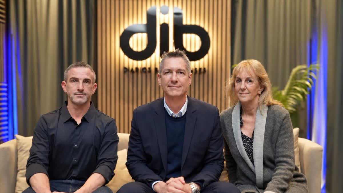 La agencia DIB renueva autoridades y suma un estudio para podcast