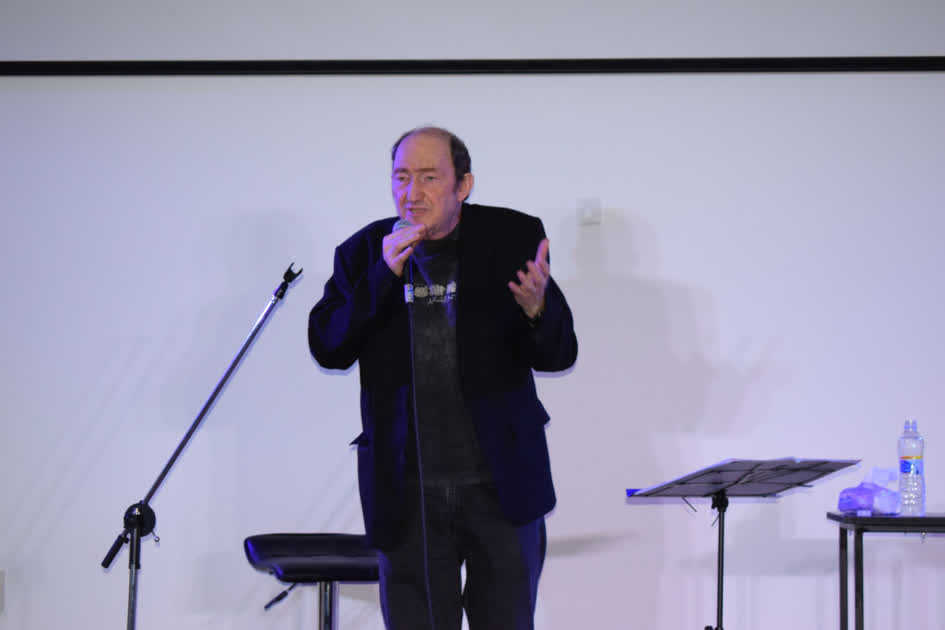 Adrián Stoppelman presenta su show de humor en la Casa del Bicentenario