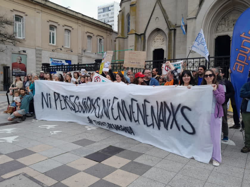 Científicos protestan en Mar del Plata por el sumario a investigadora del INTA