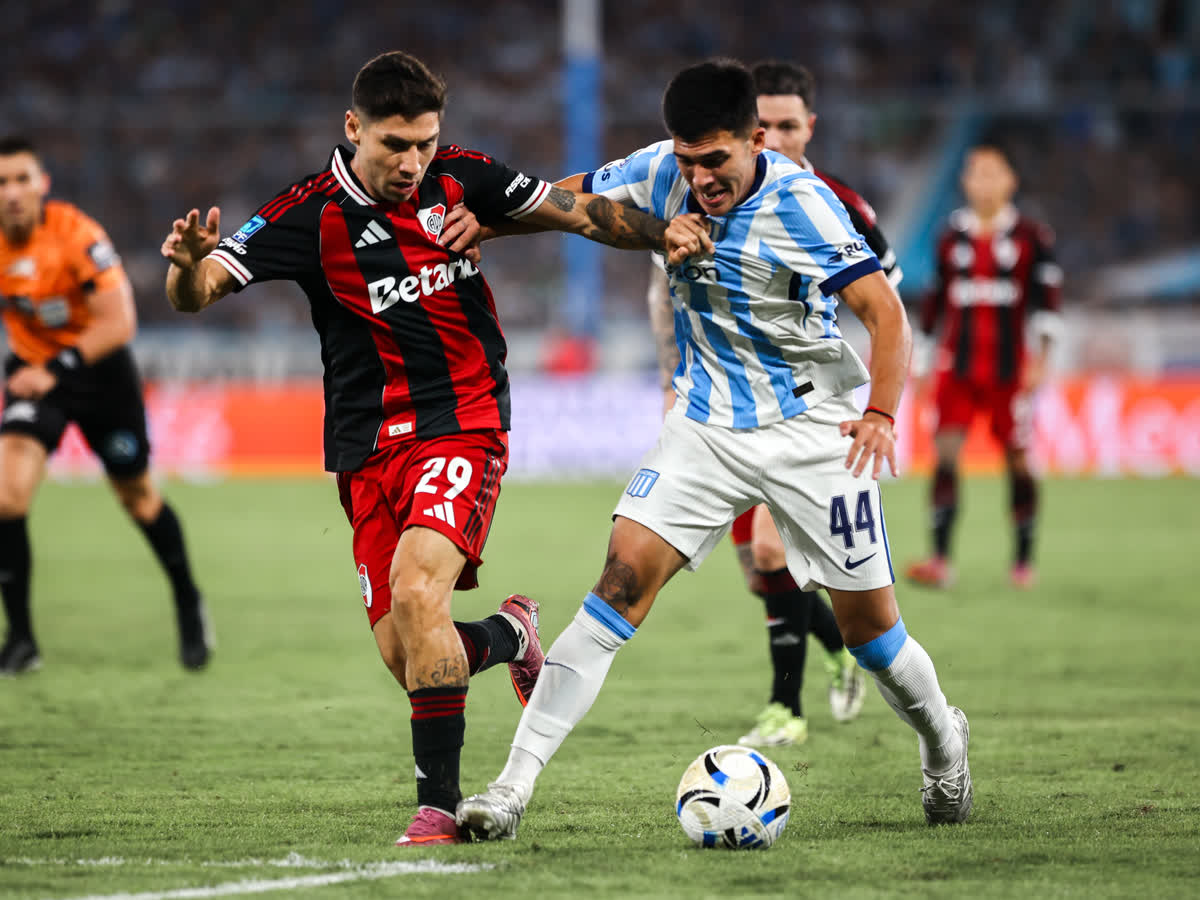 Boca visita a Independiente y River recibe a Racing por la fecha 14