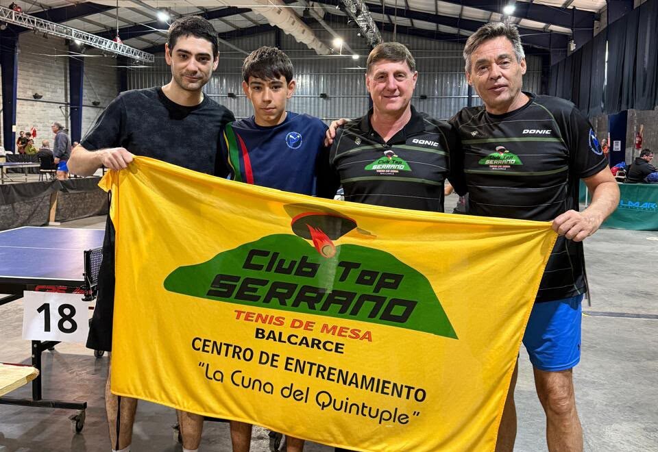 Top Serrano clasifica sus seis equipos a los Play Off